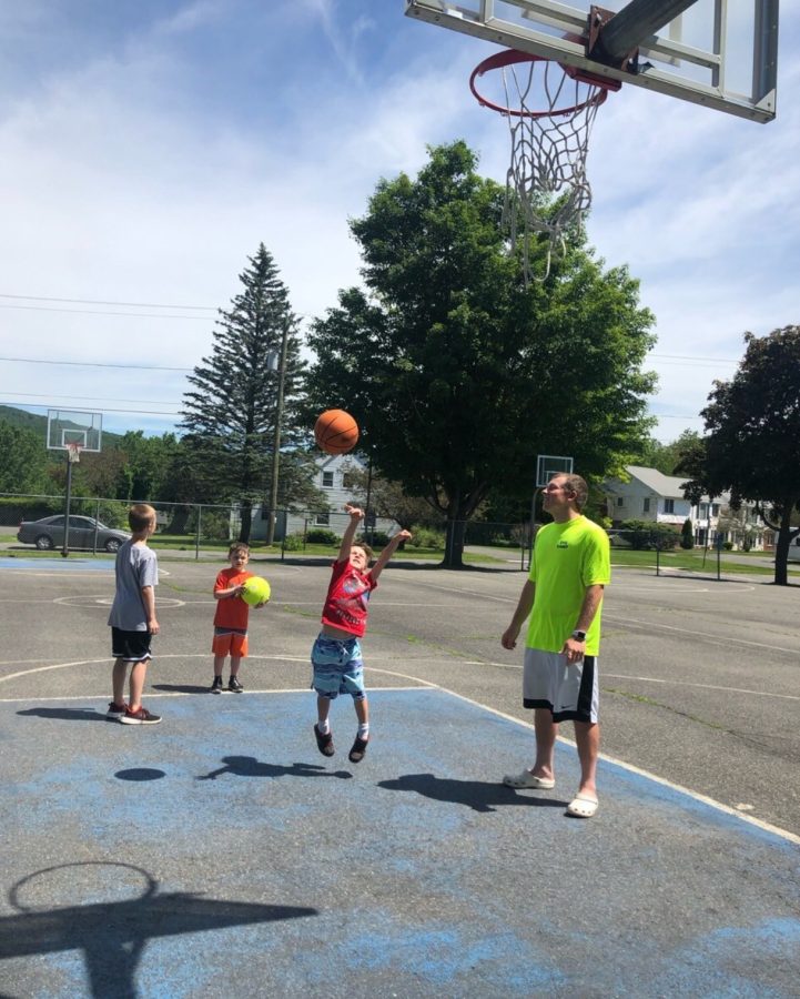 Summer DYC Day Camp_basketball