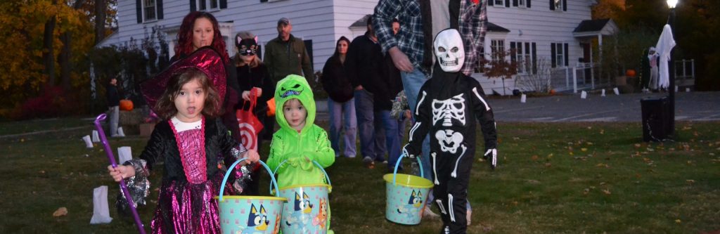 Halloween family at M+M