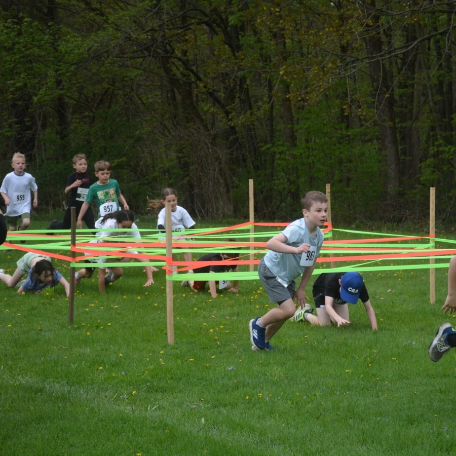 MayDay_RoadRace_ObsticlesandPopsicles_O&P_Crawl_Obsitble_2025_4
